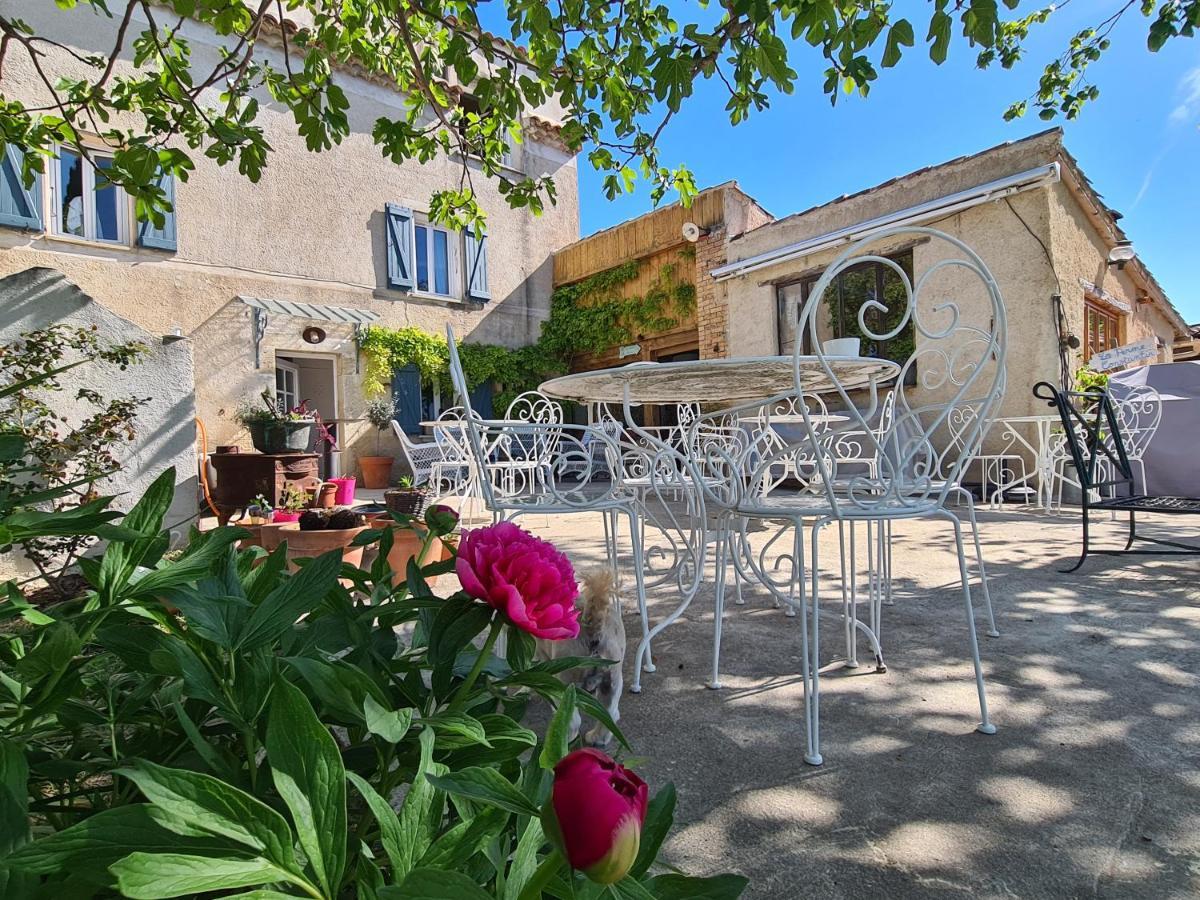 فيلا La Ferme Constantin فايانس الغرفة الصورة
