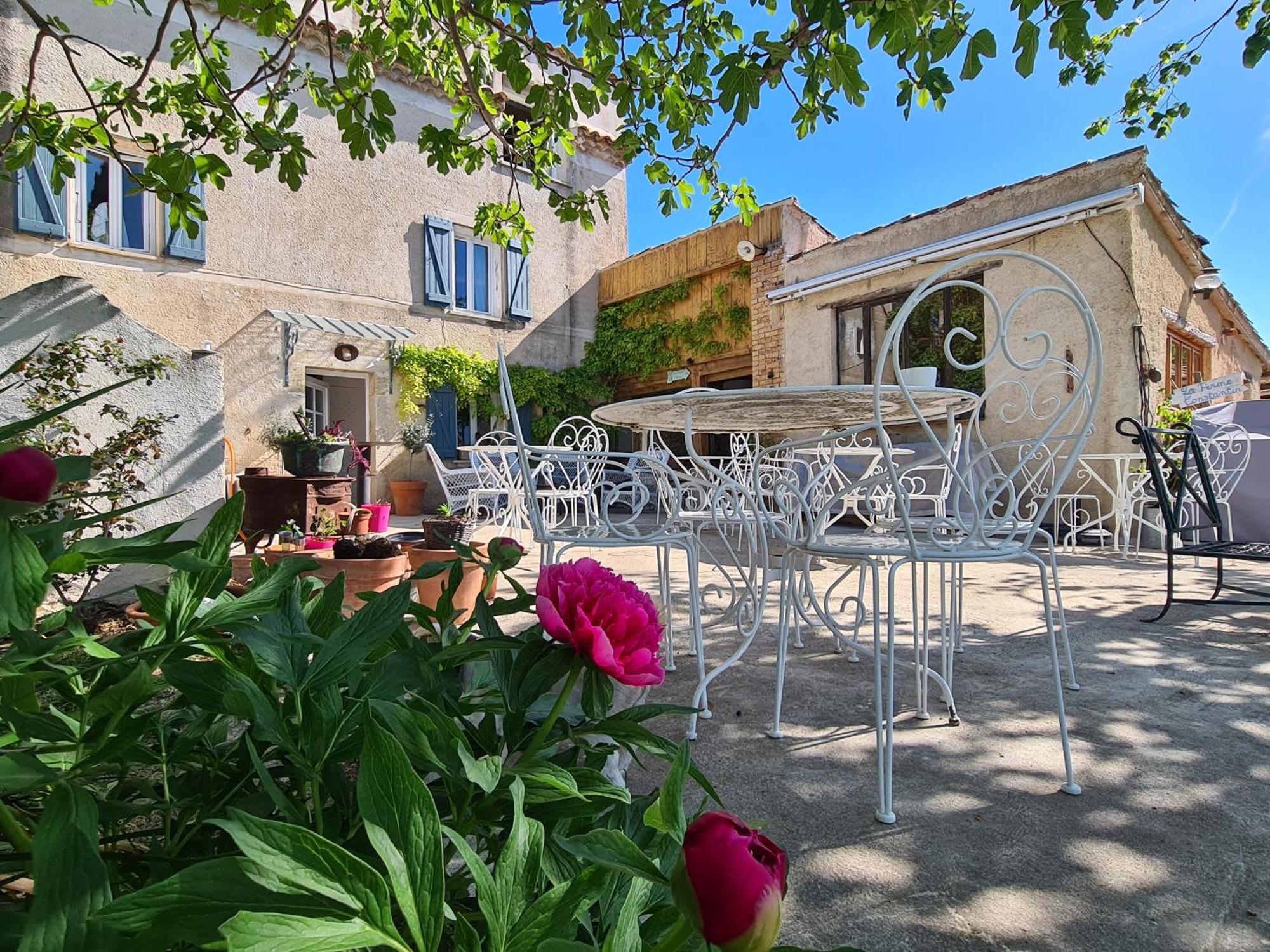 فيلا La Ferme Constantin فايانس الغرفة الصورة